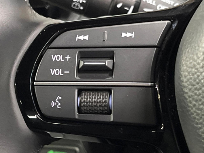 2023 Honda Step Wagon 6AA-RP8 (UW-69ef58d6d7602)[17]