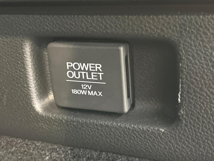 2014 Honda VEZEL DAA-RU3 (UW-69ef58d81eec8)[29]