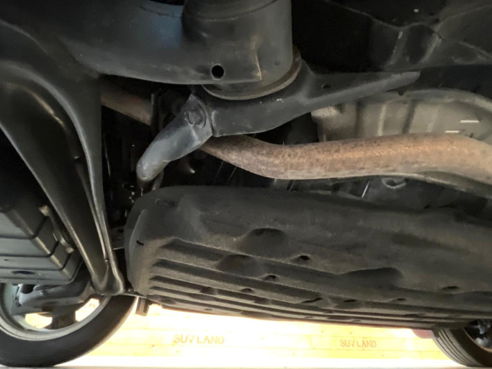 2014 Honda VEZEL DAA-RU3 (UW-69ef58d81eec8)[23]