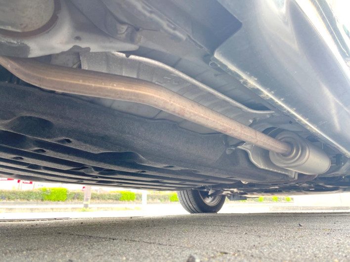 2014 Honda VEZEL DAA-RU3 (UW-69ef58d84fde0)[27]