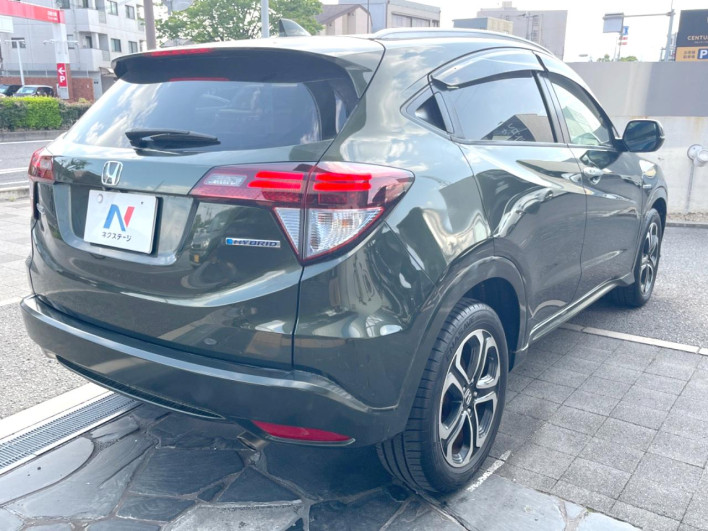 2014 Honda VEZEL DAA-RU3 (UW-69ef58d84fde0)[24]