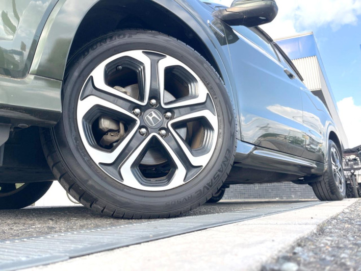 2014 Honda VEZEL DAA-RU3 (UW-69ef58d84fde0)[5]