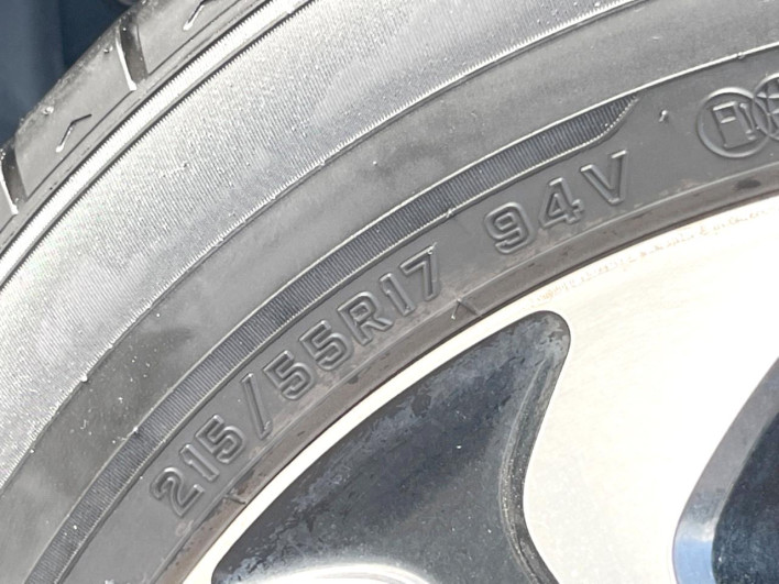 2014 Honda VEZEL DAA-RU3 (UW-69ef58d84fde0)[14]