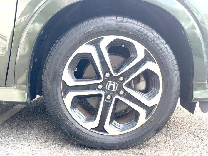 2014 Honda VEZEL DAA-RU3 (UW-69ef58d84fde0)[26]