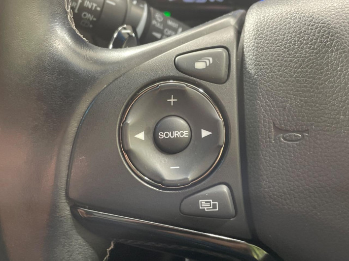 2016 Honda VEZEL DAA-RU3 (UW-69ef58d889a3b)[17]