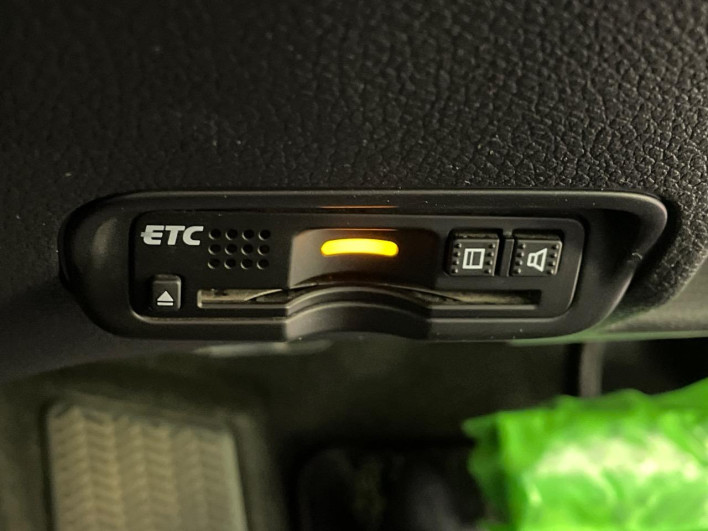 2016 Honda VEZEL DAA-RU3 (UW-69ef58d889a3b)[26]