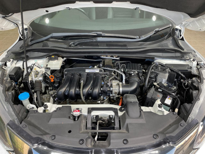 2016 Honda VEZEL DAA-RU3 (UW-69ef58d889a3b)[4]