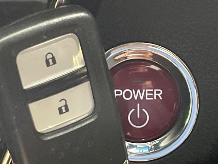 2016 Honda VEZEL DAA-RU3 (UW-69ef58d889a3b)[6]