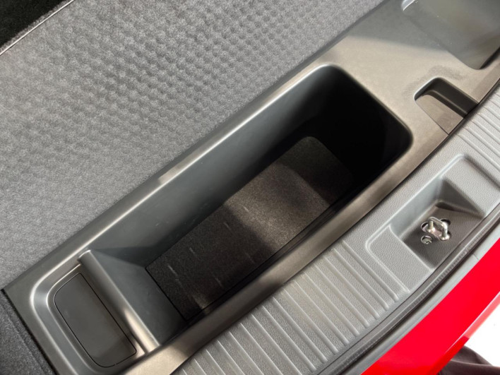 2017 Honda VEZEL DAA-RU3 (UW-69ef58d8a6e01)[17]