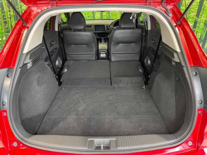 2017 Honda VEZEL DAA-RU3 (UW-69ef58d8a6e01)[18]