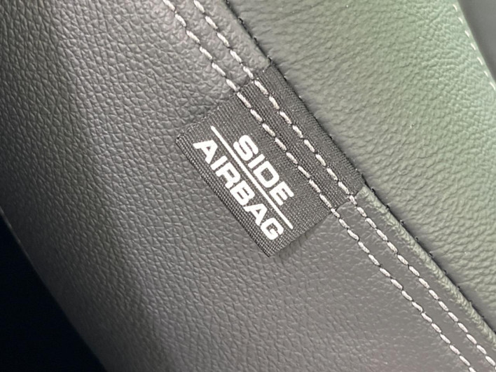 2020 Honda VEZEL DAA-RU4 (UW-69ef58da27eec)[29]