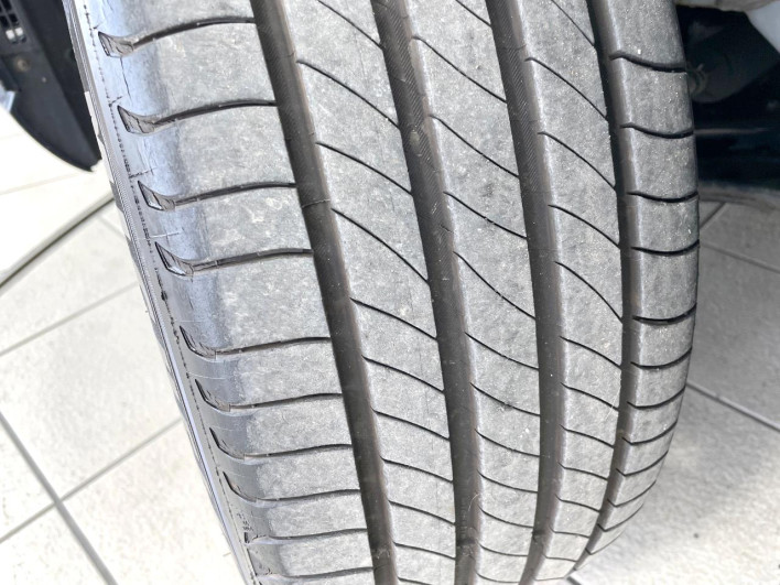 2021 Honda VEZEL 6AA-RV5 (UW-69ef58da8771e)[10]