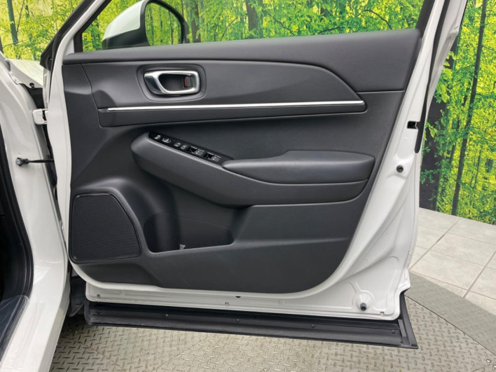 2021 Honda VEZEL 6AA-RV5 (UW-69ef58dbad8e3)[26]