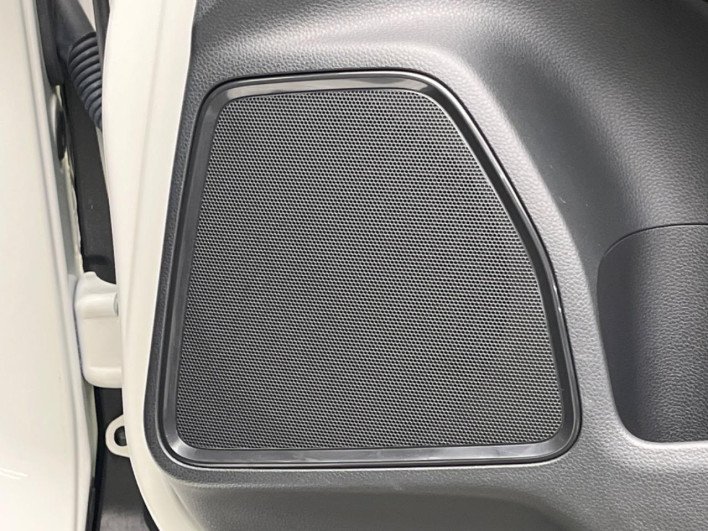 2021 Honda VEZEL 6AA-RV5 (UW-69ef58dbad8e3)[25]