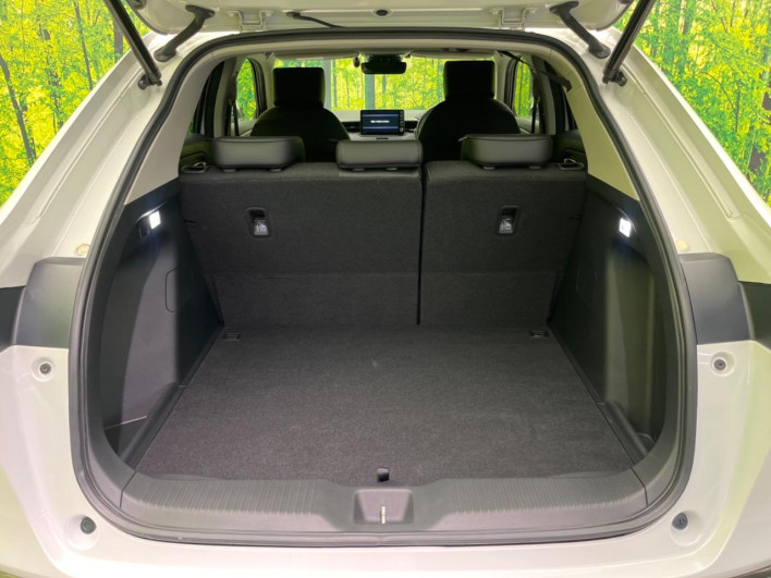 2021 Honda VEZEL 6AA-RV5 (UW-69ef58dbad8e3)[15]