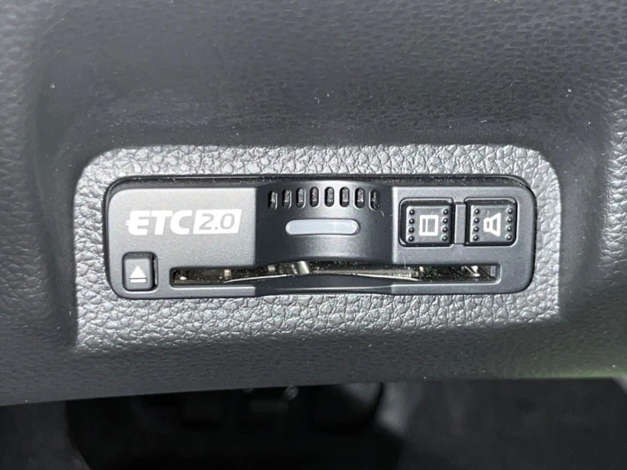 2023 Honda VEZEL 6AA-RV5 (UW-69ef58dc19660)[18]