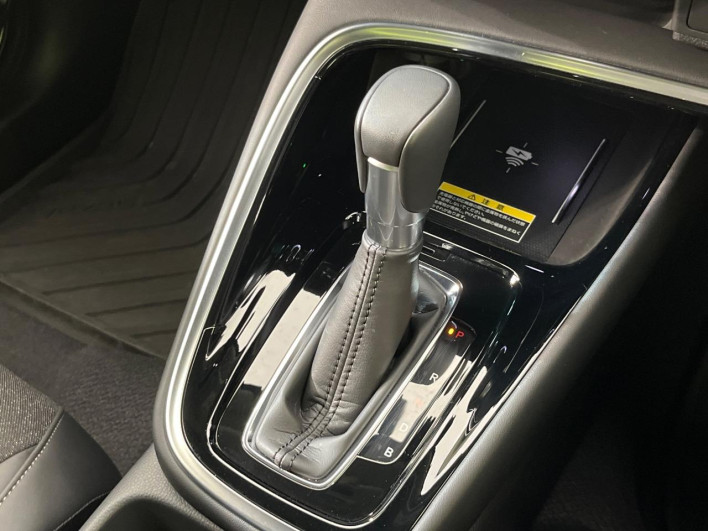 2023 Honda VEZEL 6AA-RV5 (UW-69ef58dc19660)[29]