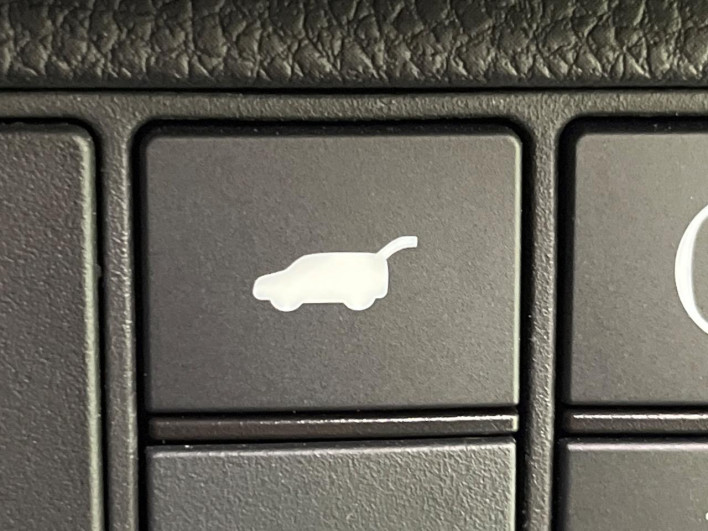 2023 Honda VEZEL 6AA-RV5 (UW-69ef58dc19660)[16]