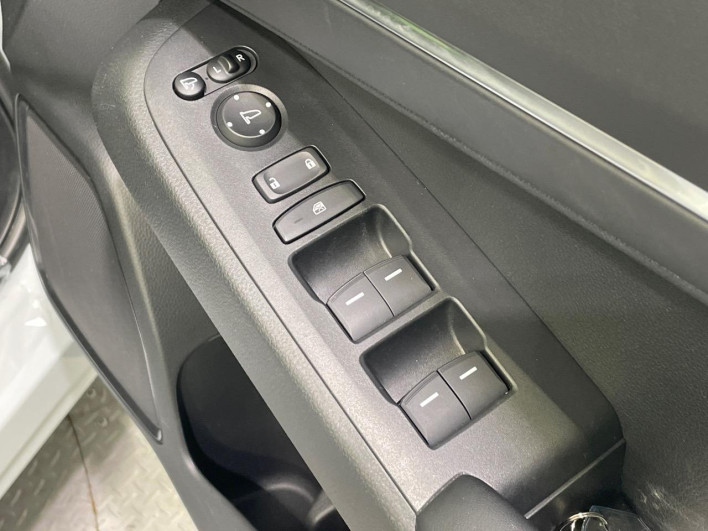 2024 Honda VEZEL 6AA-RV5 (UW-69ef58dc6eb6c)[22]