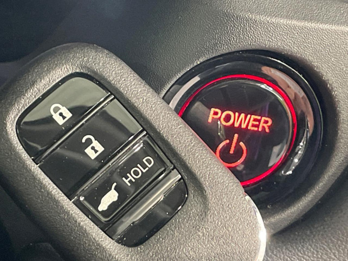 2024 Honda VEZEL 6AA-RV5 (UW-69ef58dc6eb6c)[25]