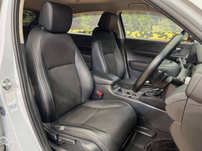 2021 Honda VEZEL 6AA-RV6 (UW-69ef58dd0cc88)[21]