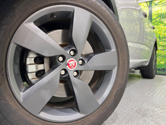 2019 Jaguar E Pace DBA-DF2XA (UW-69ef58e0d61d0)[14]