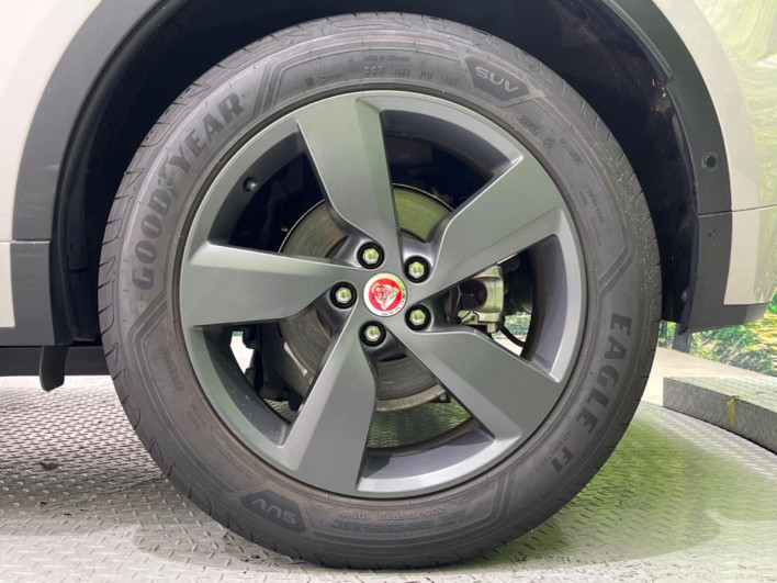 2019 Jaguar E Pace DBA-DF2XA (UW-69ef58e0d61d0)[15]