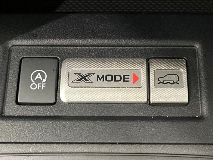 2013 Subaru Forester DBA-SJ5 (UW-69ef58e1bc331)[22]