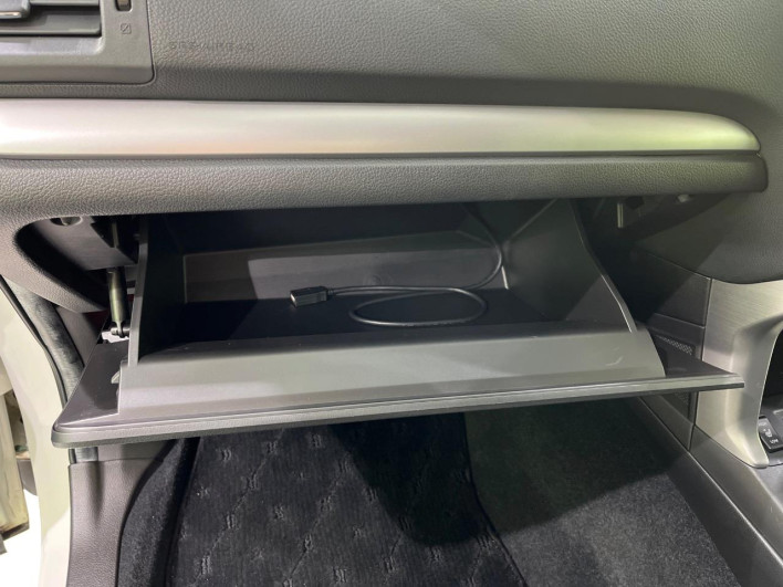 2013 Subaru Forester DBA-SJ5 (UW-69ef58e1bc331)[4]