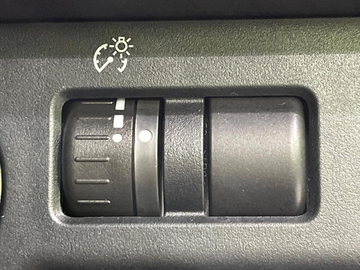 2013 Subaru Forester DBA-SJ5 (UW-69ef58e1bc331)[10]