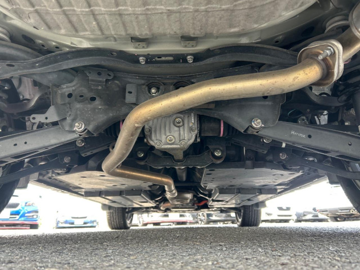 2019 Subaru Forester 5AA-SKE (UW-69ef58e31aab6)[24]