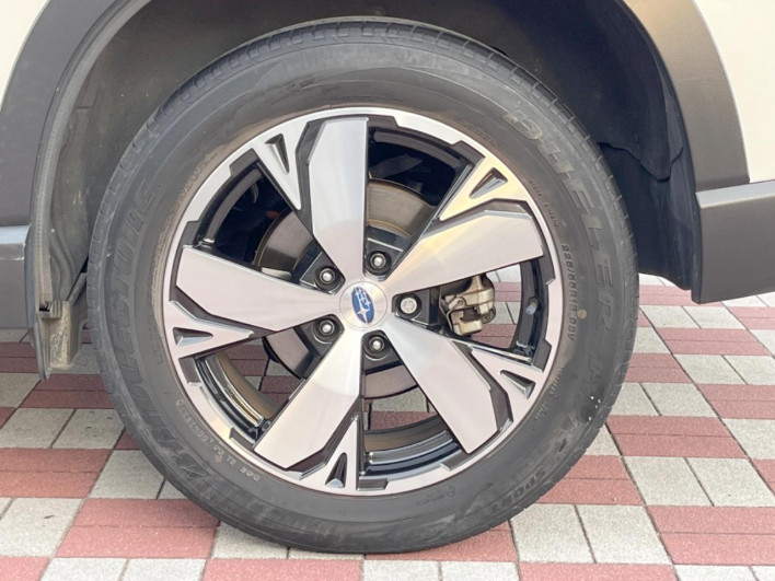 2019 Subaru Forester 5AA-SKE (UW-69ef58e3a02a3)[23]