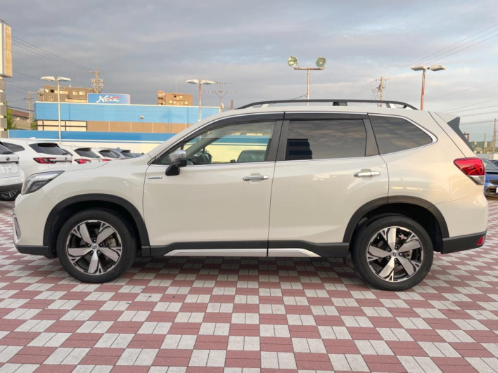 2019 Subaru Forester 5AA-SKE (UW-69ef58e3a02a3)[14]