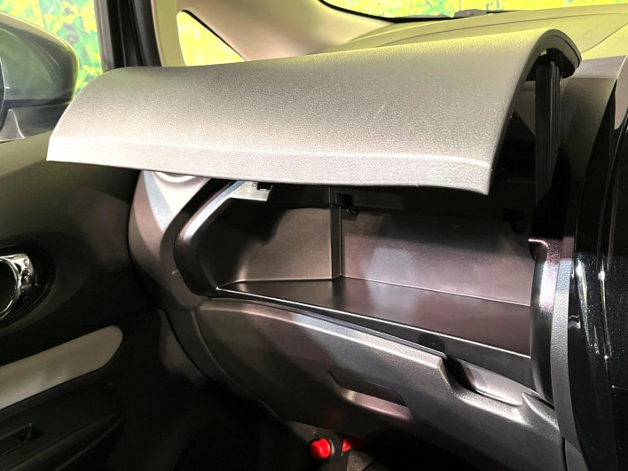 2021 Nissan Note DAA-SNE12 (UW-69ef58e4c26d8)[19]