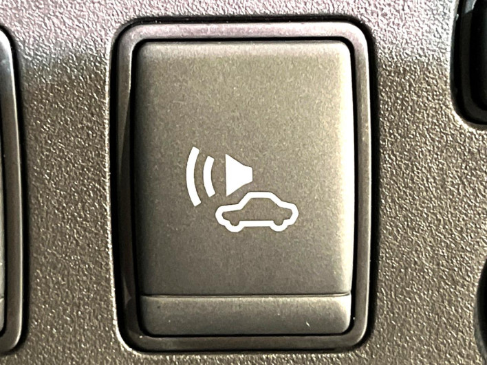 2021 Nissan Note DAA-SNE12 (UW-69ef58e4c26d8)[10]