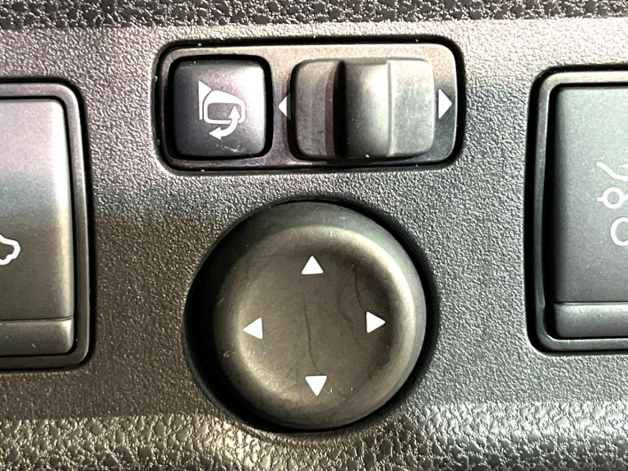 2021 Nissan Note DAA-SNE12 (UW-69ef58e4c26d8)[9]