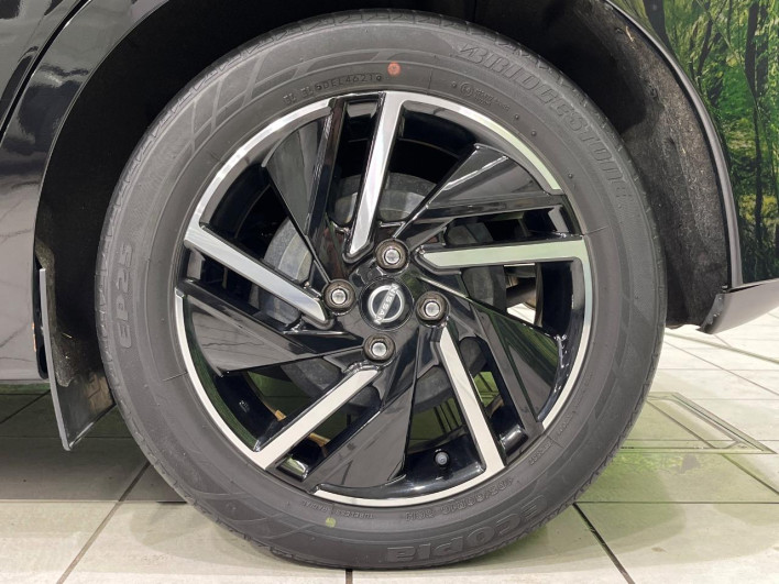 2021 Nissan Note 6AA-SNE13 (UW-69ef58e5596af)[16]