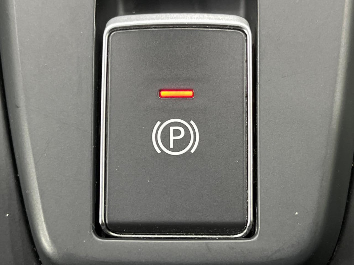 2022 Nissan Note 6AA-SNE13 (UW-69ef58e588716)[25]