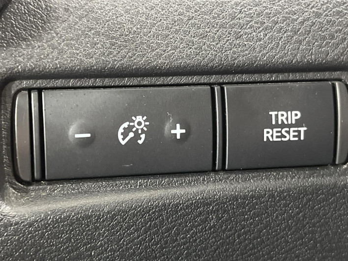 2022 Nissan Note 6AA-SNE13 (UW-69ef58e588716)[26]