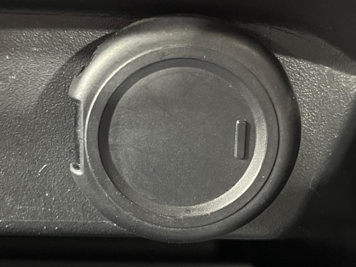 2022 Nissan Note 6AA-SNE13 (UW-69ef58e588716)[23]