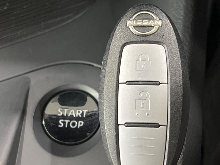 2022 Nissan Note 6AA-SNE13 (UW-69ef58e6bd693)[17]