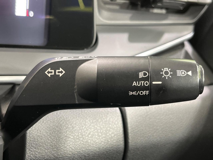 2022 Nissan Note 6AA-SNE13 (UW-69ef58e6bd693)[22]