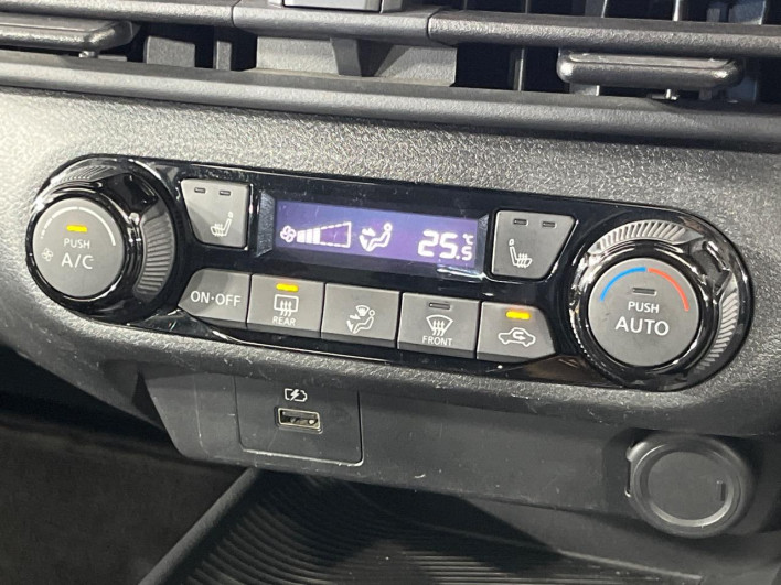 2022 Nissan Note 6AA-SNE13 (UW-69ef58e6bd693)[24]