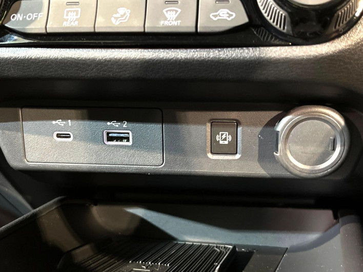 2023 Nissan Note 6AA-SNE13 (UW-69ef58e6e552c)[14]