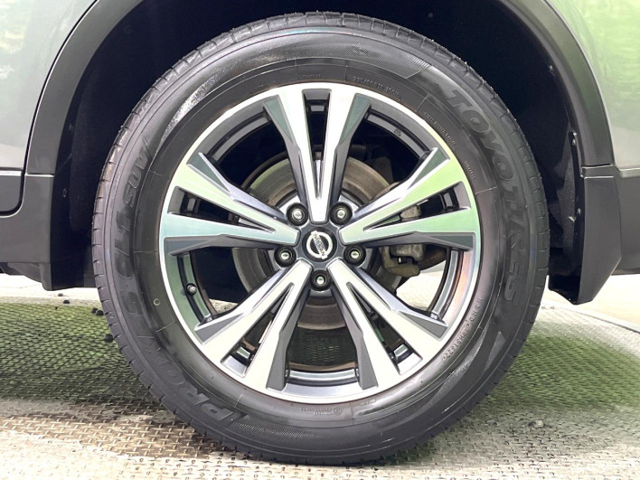 2018 Nissan X-Trail DBA-T32 (UW-69ef58e75e6b9)[21]