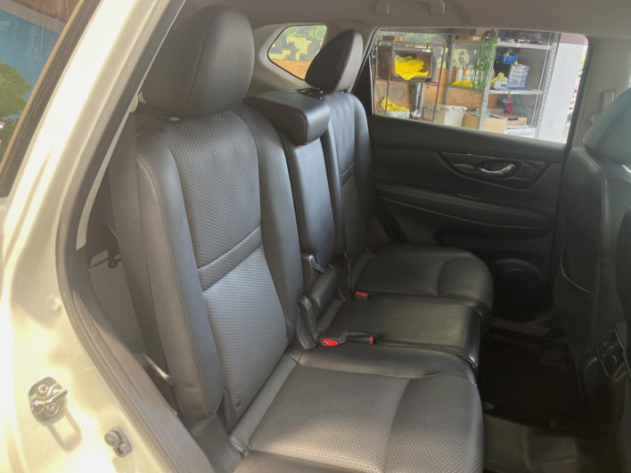 2018 Nissan X-Trail DBA-T32 (UW-69ef58e77dfe3)[27]