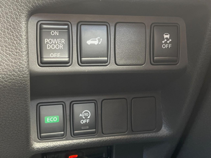 2018 Nissan X-Trail DBA-T32 (UW-69ef58e77dfe3)[14]