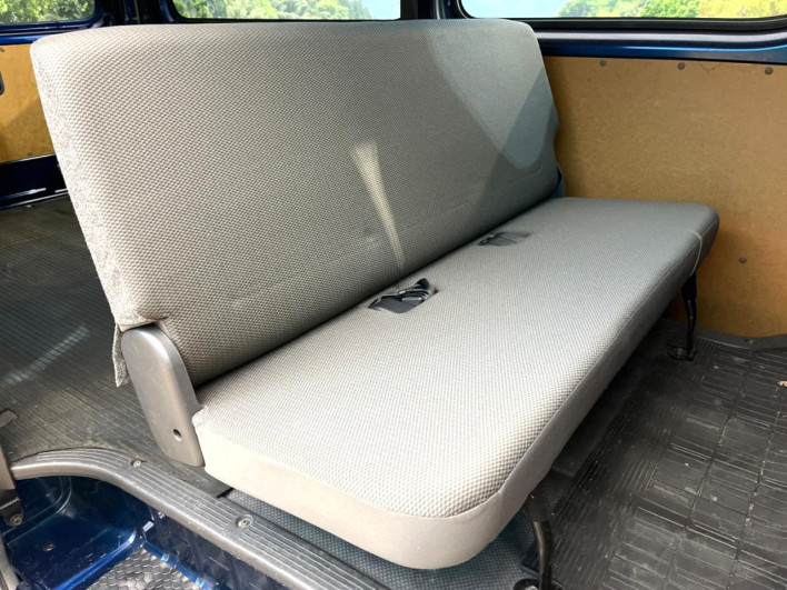 2019 Toyota Hiace Van CBF-TRH200V (UW-69ef58e93323b)[18]