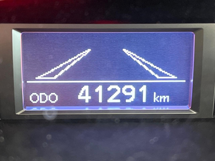 2019 Toyota Hiace Van CBF-TRH200V (UW-69ef58e93323b)[2]