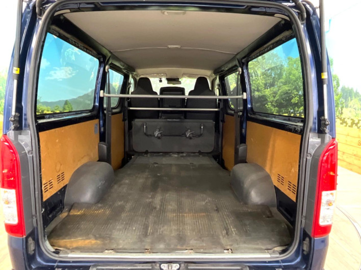 2019 Toyota Hiace Van CBF-TRH200V (UW-69ef58e93323b)[28]